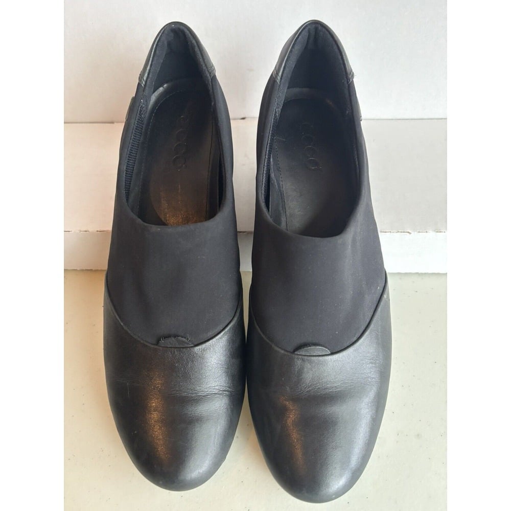 ECCO Gore-Tex Size EU 41 US 10-10.5 Black Leather/Textile Slip On Career Shoes