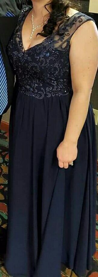 Navy prom dress