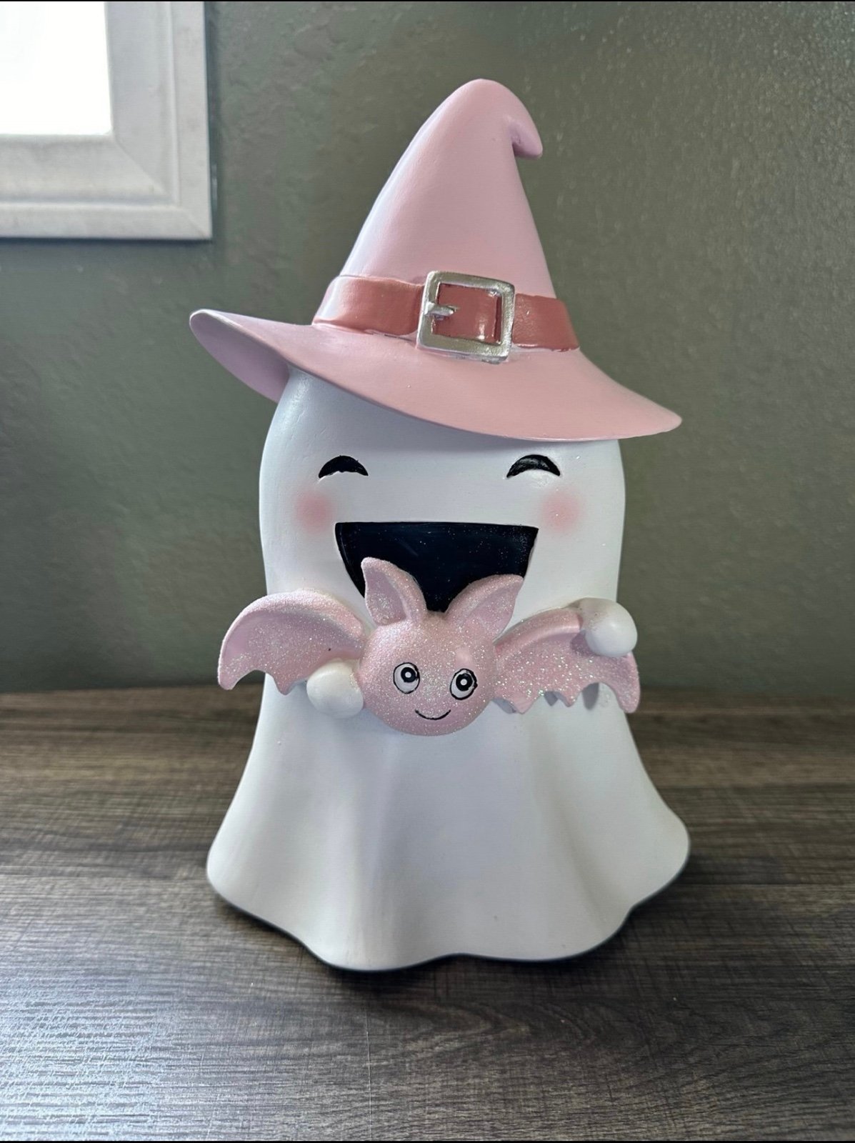 Halloween Goblin & Ghoul pink hat and bat