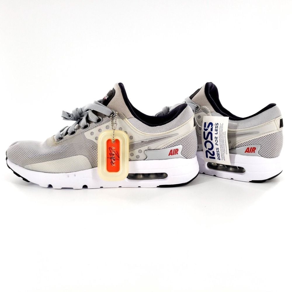 Nike Air Max Zero QS Silver Bullet Shoes Womens Size 8 New Minor Scuffs