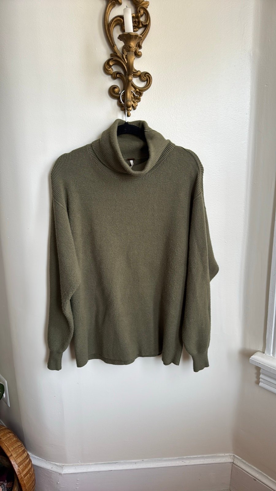 Free People oversized turtleneck Sweater XS