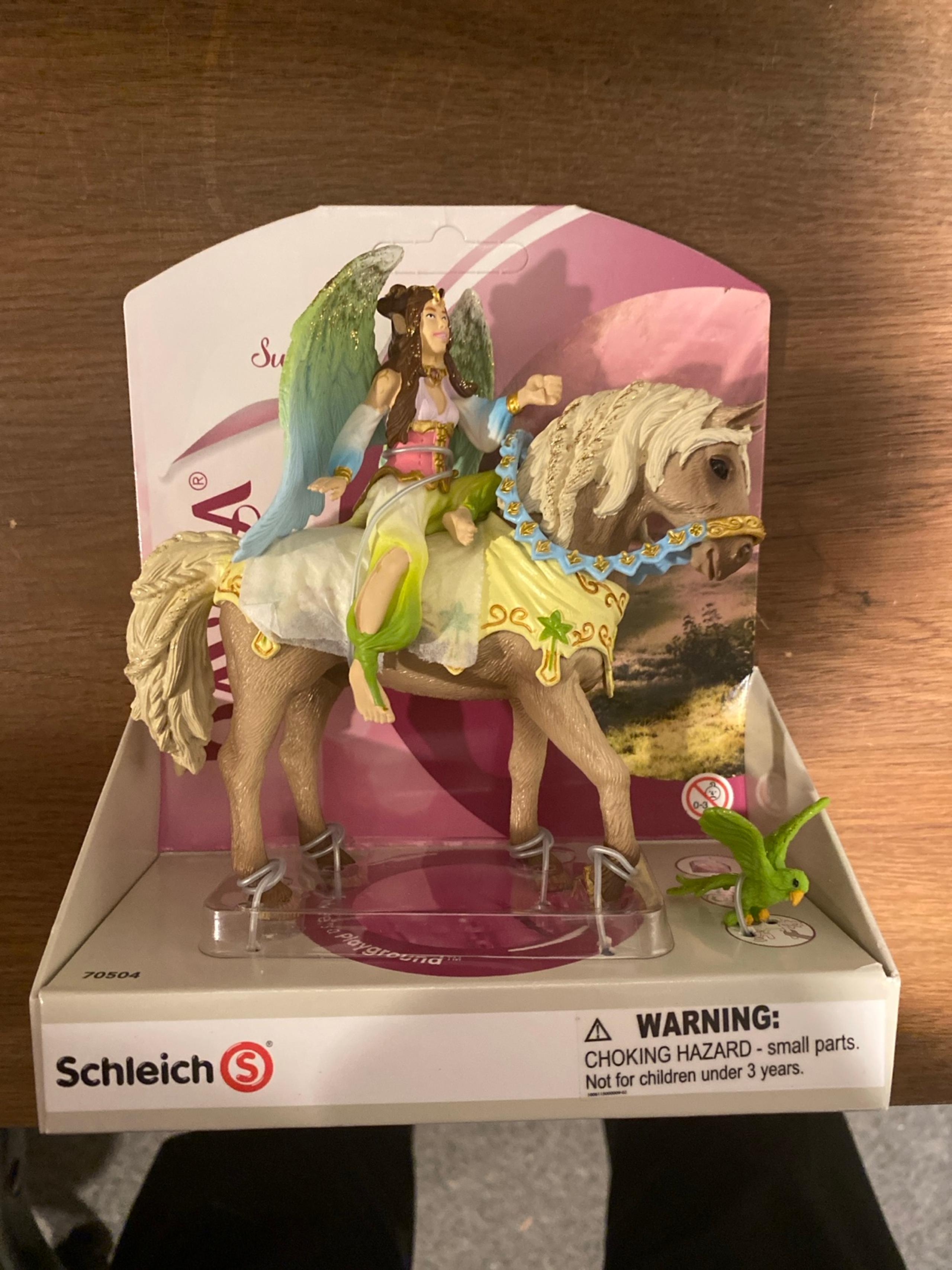 Schleich Bayala series Surah winged fairy on a horse - new action figure