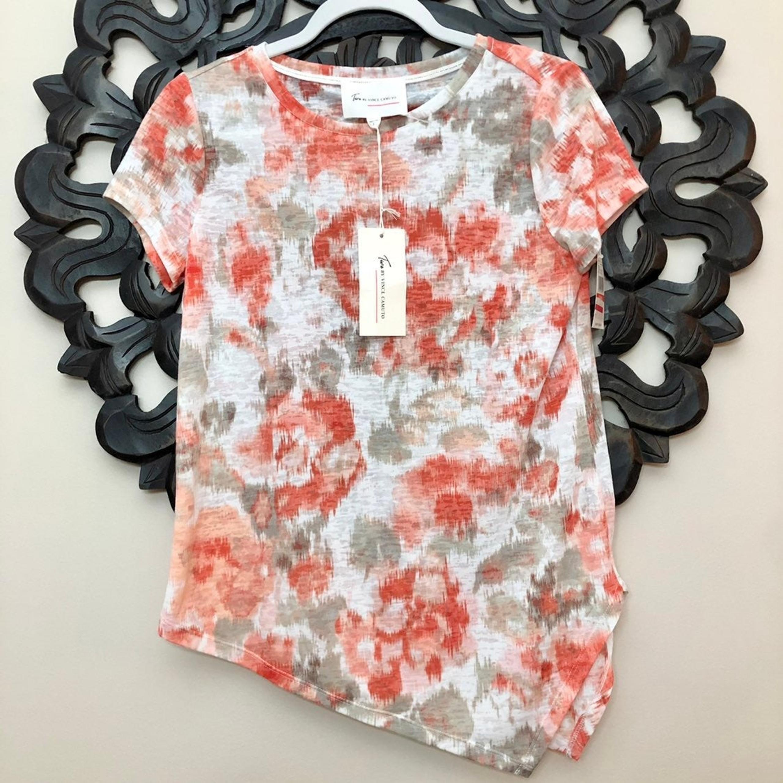 XS Vince Camuto Orange Floral Knit Top