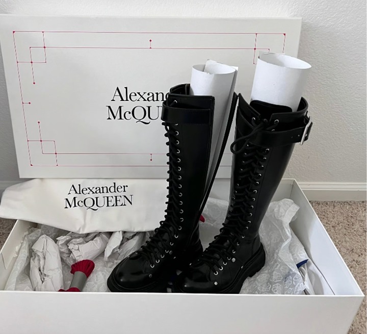 Alexander McQueen glossed leather exaggerated-sole knee boots, IT Size 35