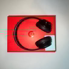 Beats by Dr. Dre Beats Solo³ Wireless in Black