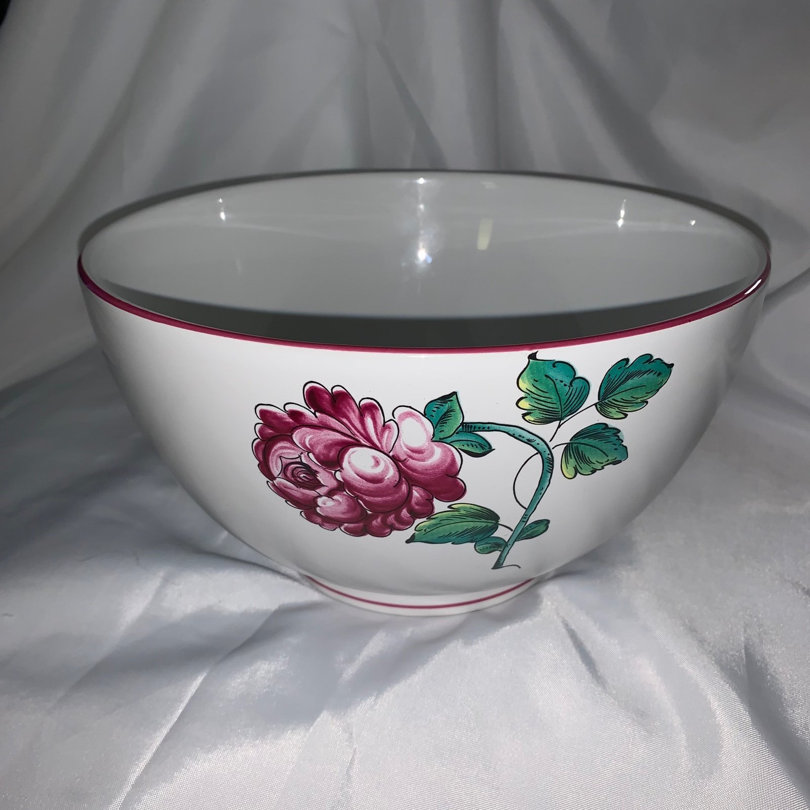 discontinued TIFFANY & CO. Strasbourg Flowers porcelain FRUIT BOWL