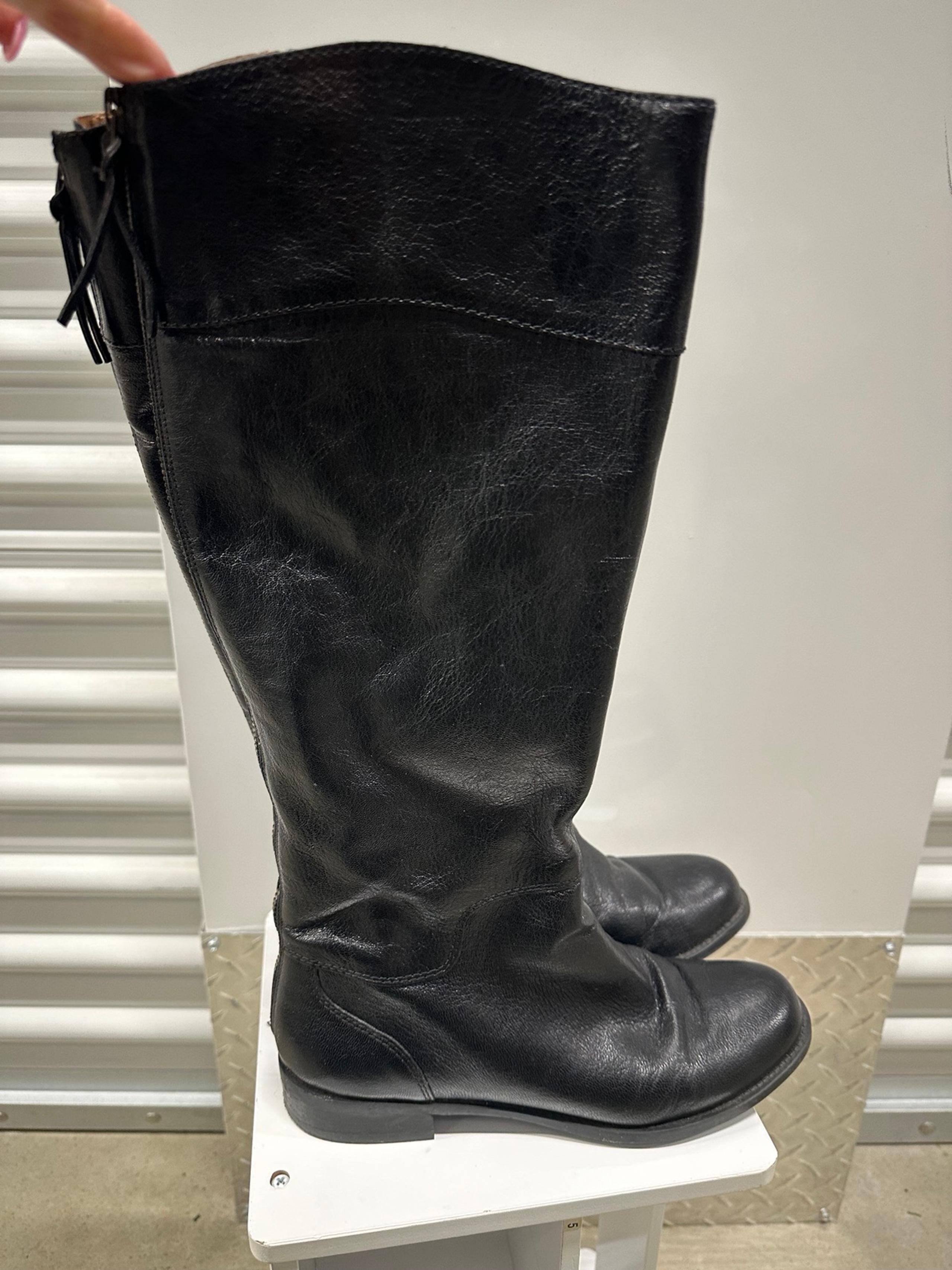 Nine West black leather tall boots 8