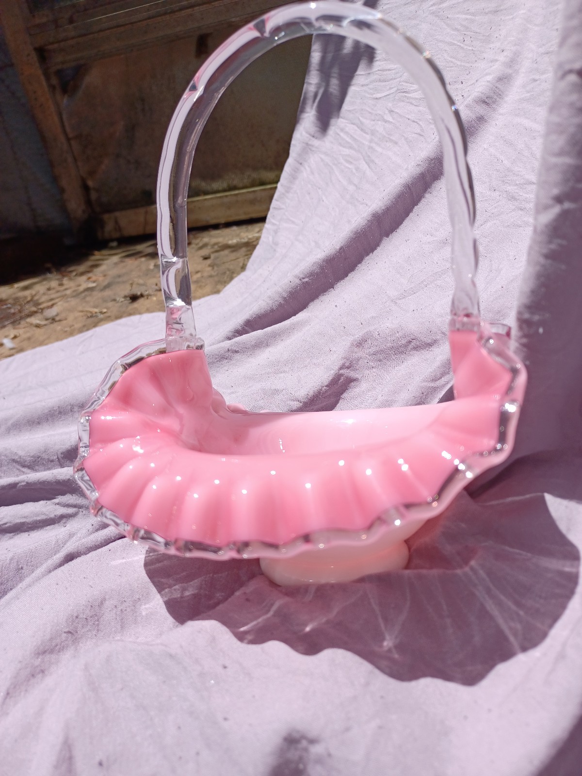 Fenton lovely peachcrest basket circa 1940