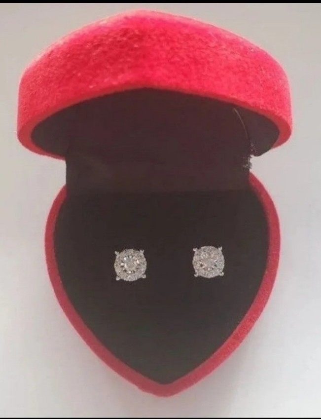 1/3 Carat Diamond Stud Earrings