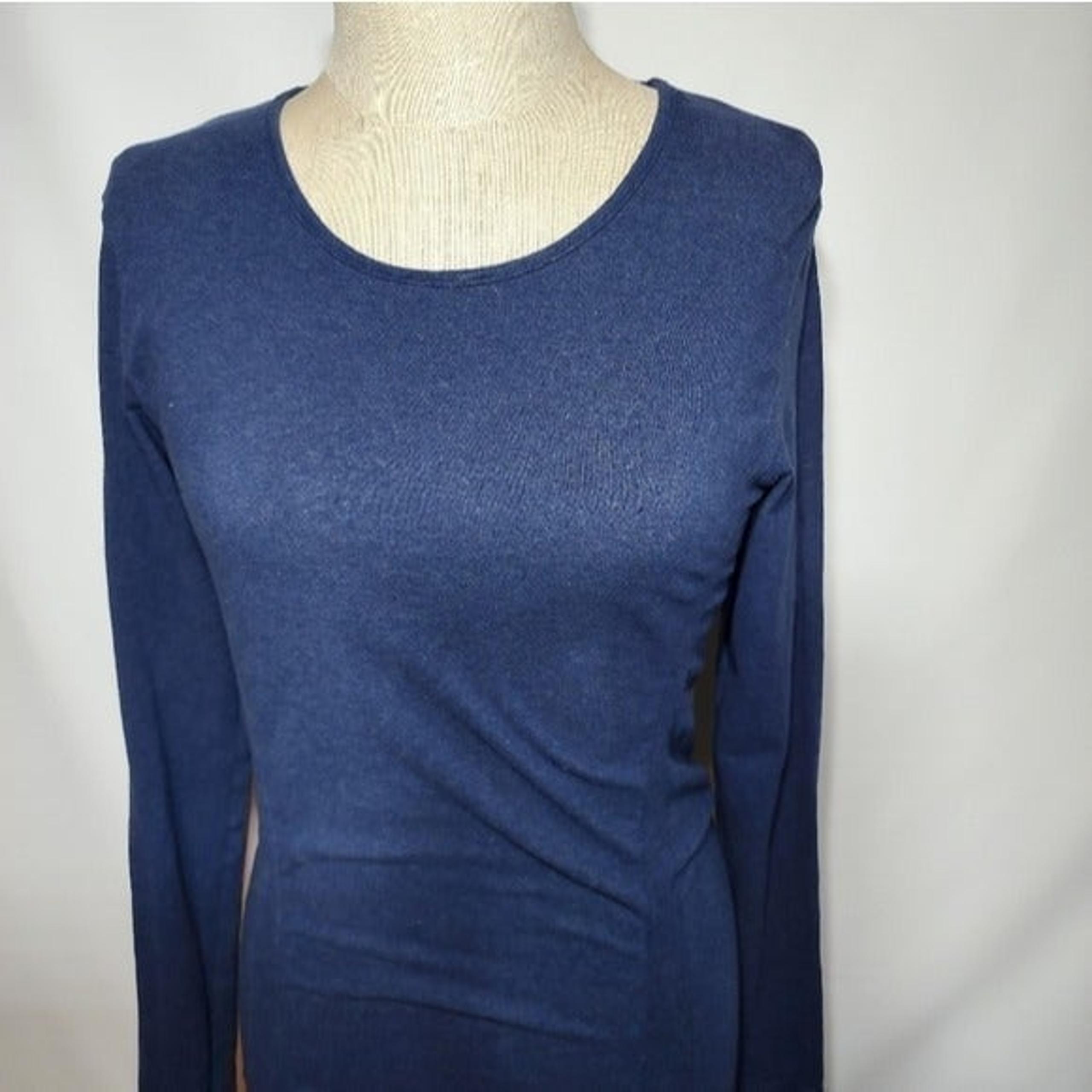 Athleta Women's Dark Blue Long Sleeve Top Size Medium