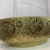 Modern bathroom gold relief ceramic wash basin basin with drain assembly