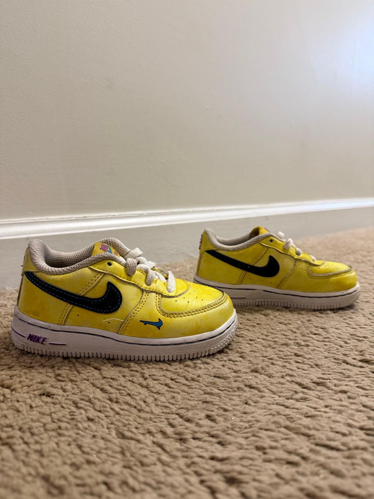 Nike Air Force 1 Low Peace, Love, And Basketball Kids Sneakers DC7299-700 Sz 8C