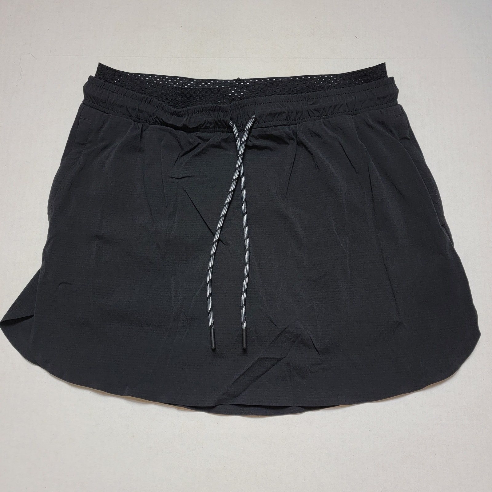 Athleta Black Crest Skort SZ 8