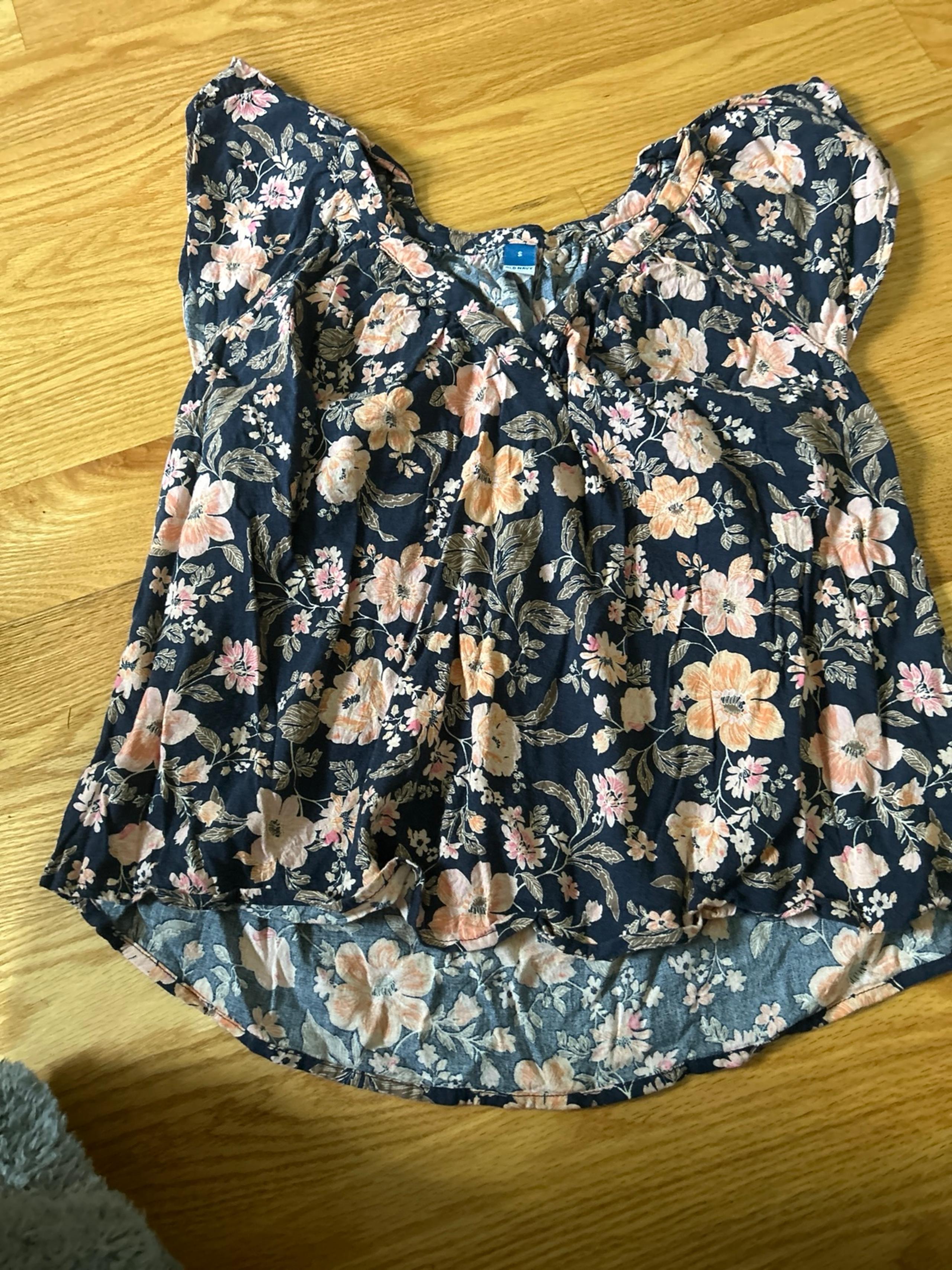 Women’s small tee shirt blouse