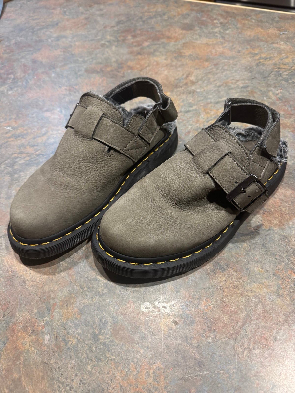 Dr Martens Mules