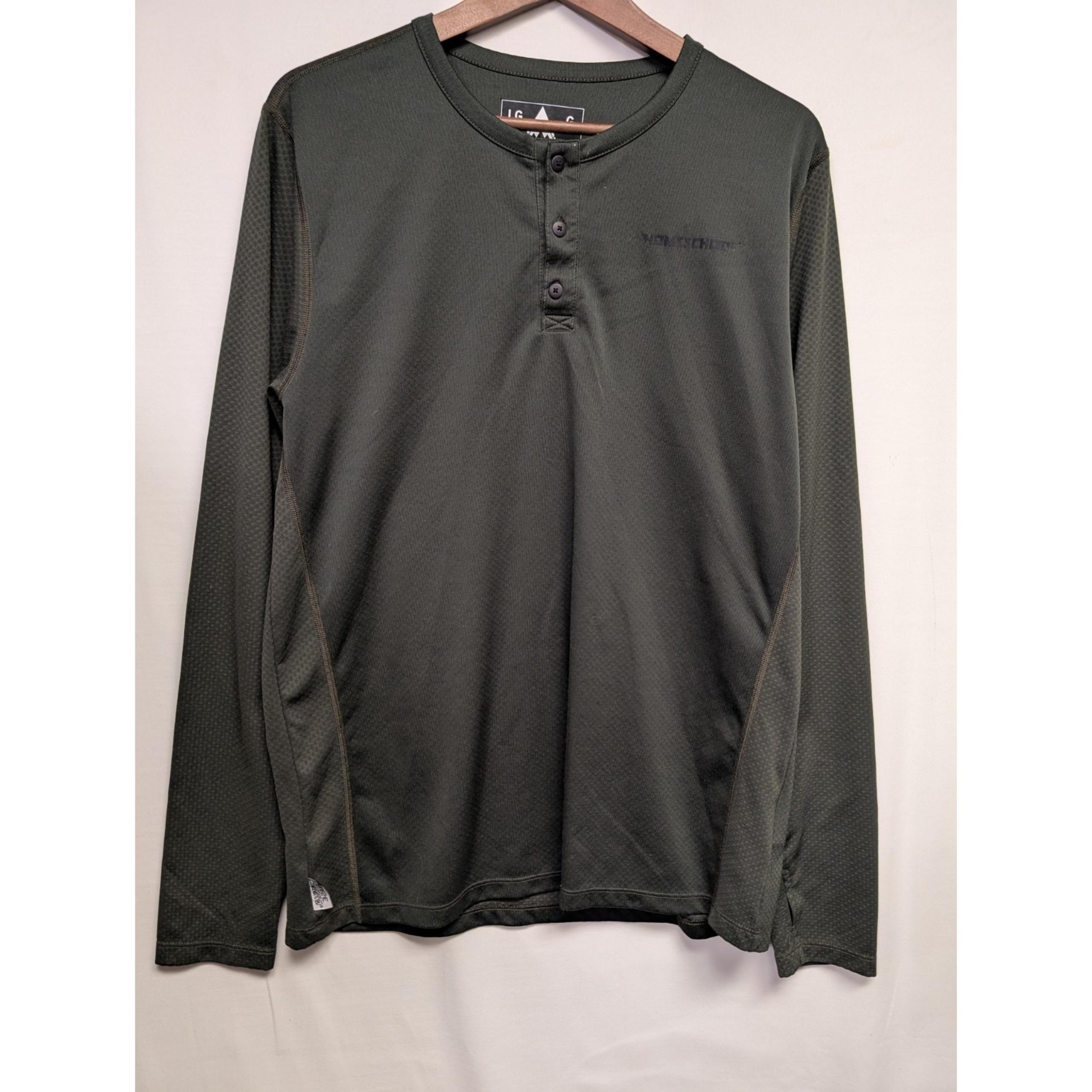 Homeschool Snowboard Continuum Mens L Snowboarding Base Layer button Ski Shirt