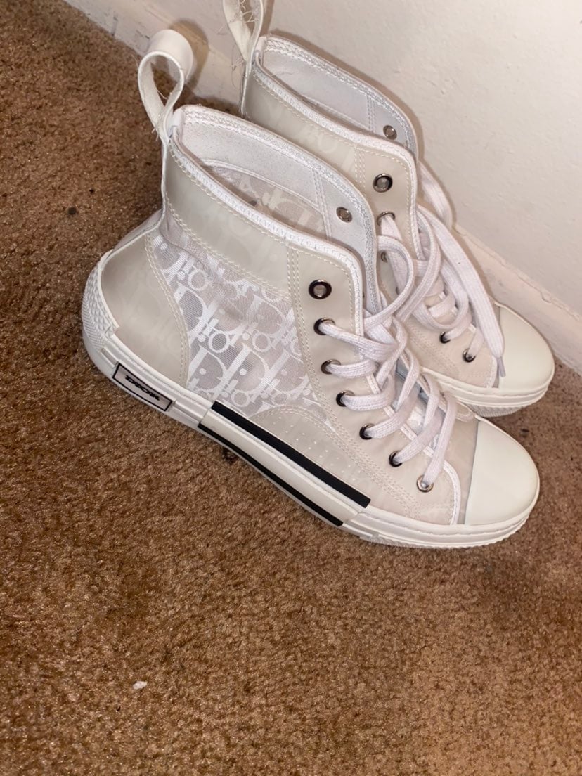 Dior b23