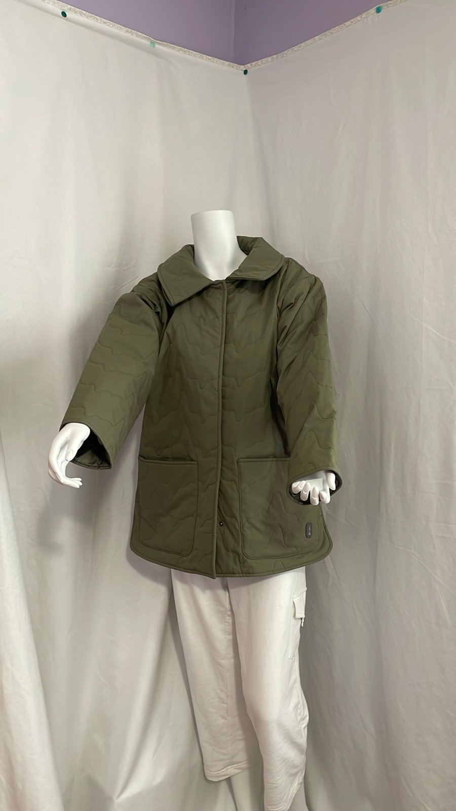 Bass brand new outdoor jacket /men/women (READ DESCRIPTION PLEASE