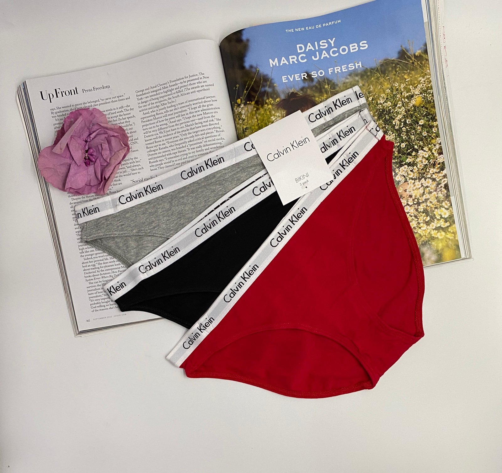 S NWT Calvin Klein Bikini panties