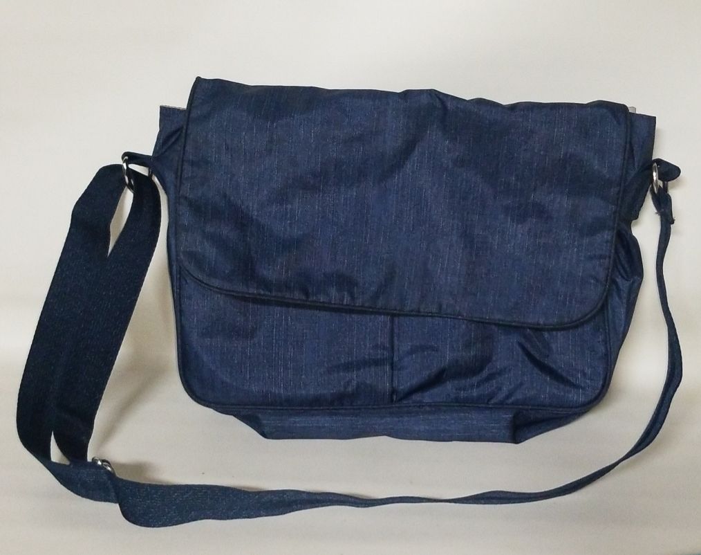 lesportsac True Messenger Handbag