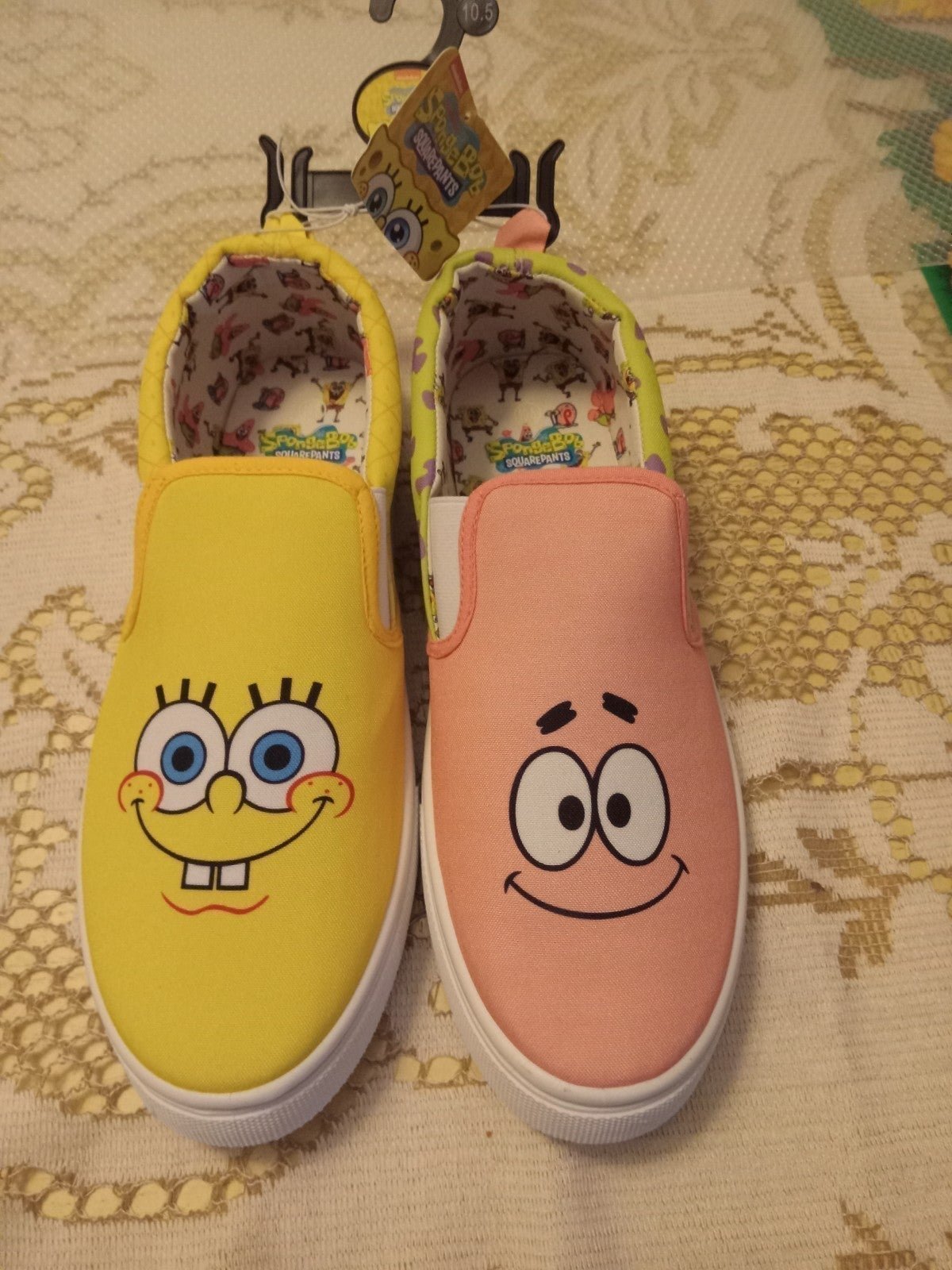 SpongeBob slip on shoes men's size 10.5