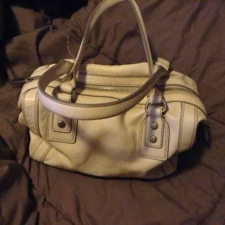 White Fossil purse Never used Brand new.