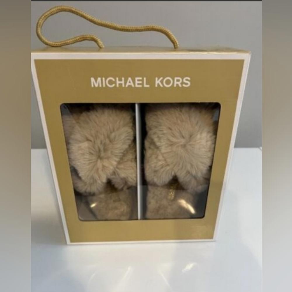Michael Kors Slippers Brand NIB *SOLD OUT ONLINE*