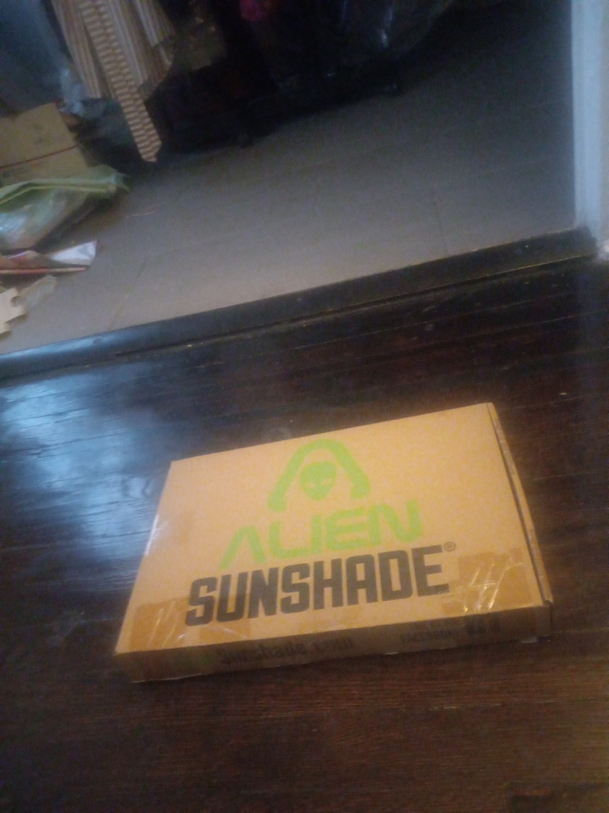 Alien Sunshade Jeep JLF Green Used Open Box We Your Jeep East To Set Up....