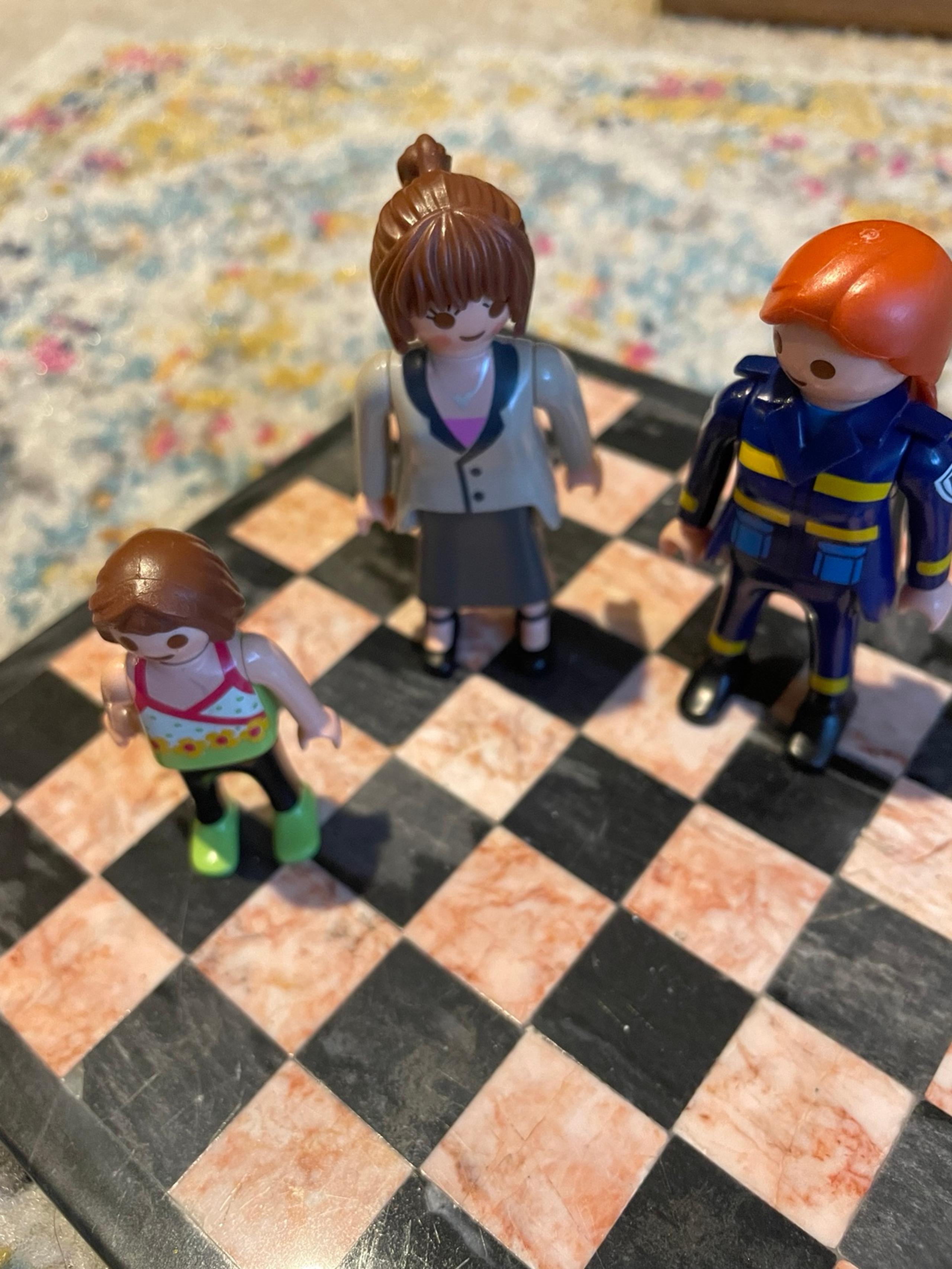 Lego Women figures lot of 3