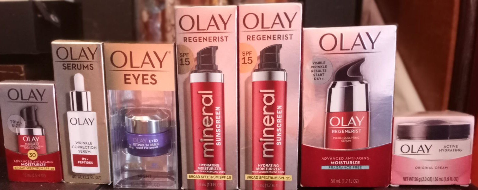 HUGE BRAND NEW Oil Of Olay Lot
