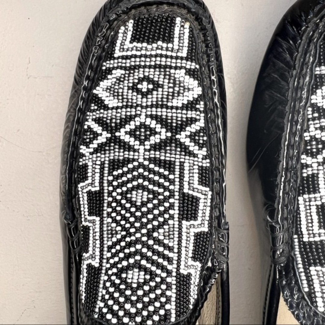 Donald J. Pliner Black & White Beaded Flat Slip On Mule Shoes Women’s Size 9