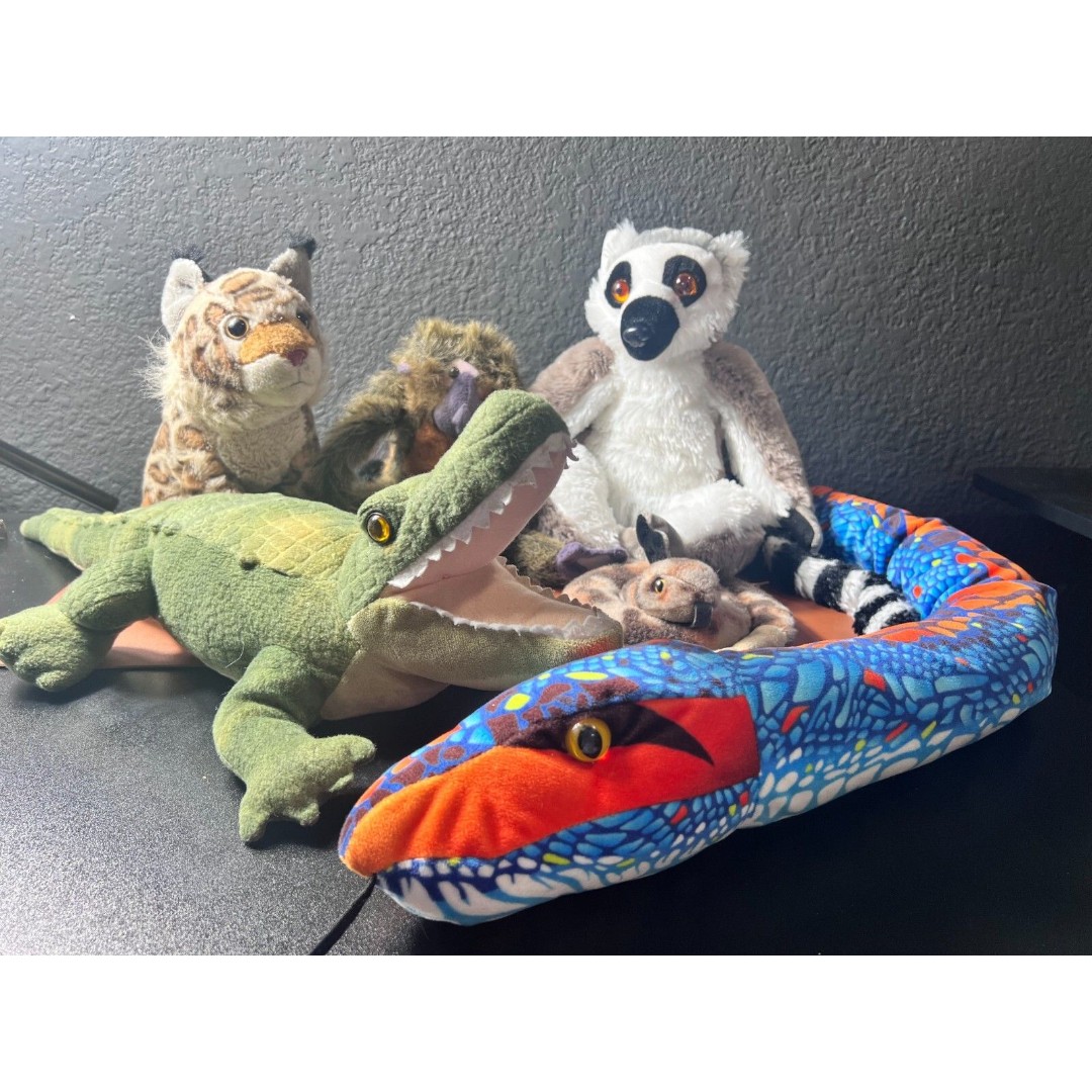 Wild Republic Plush Toys Cheetah,Crocodile,Lemur,Snake Blue Orange Spider Monkey
