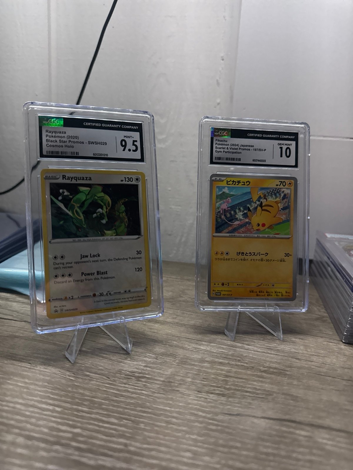 Pokémon CGC pikachu/rayquaza