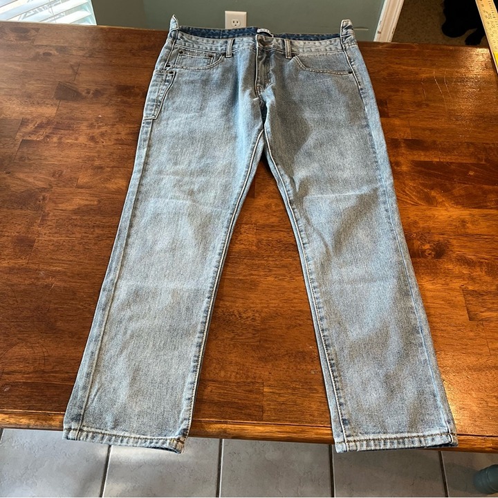 Women’s Liquor N Poker denim jeans no size tag measures us size 10 UK size 14