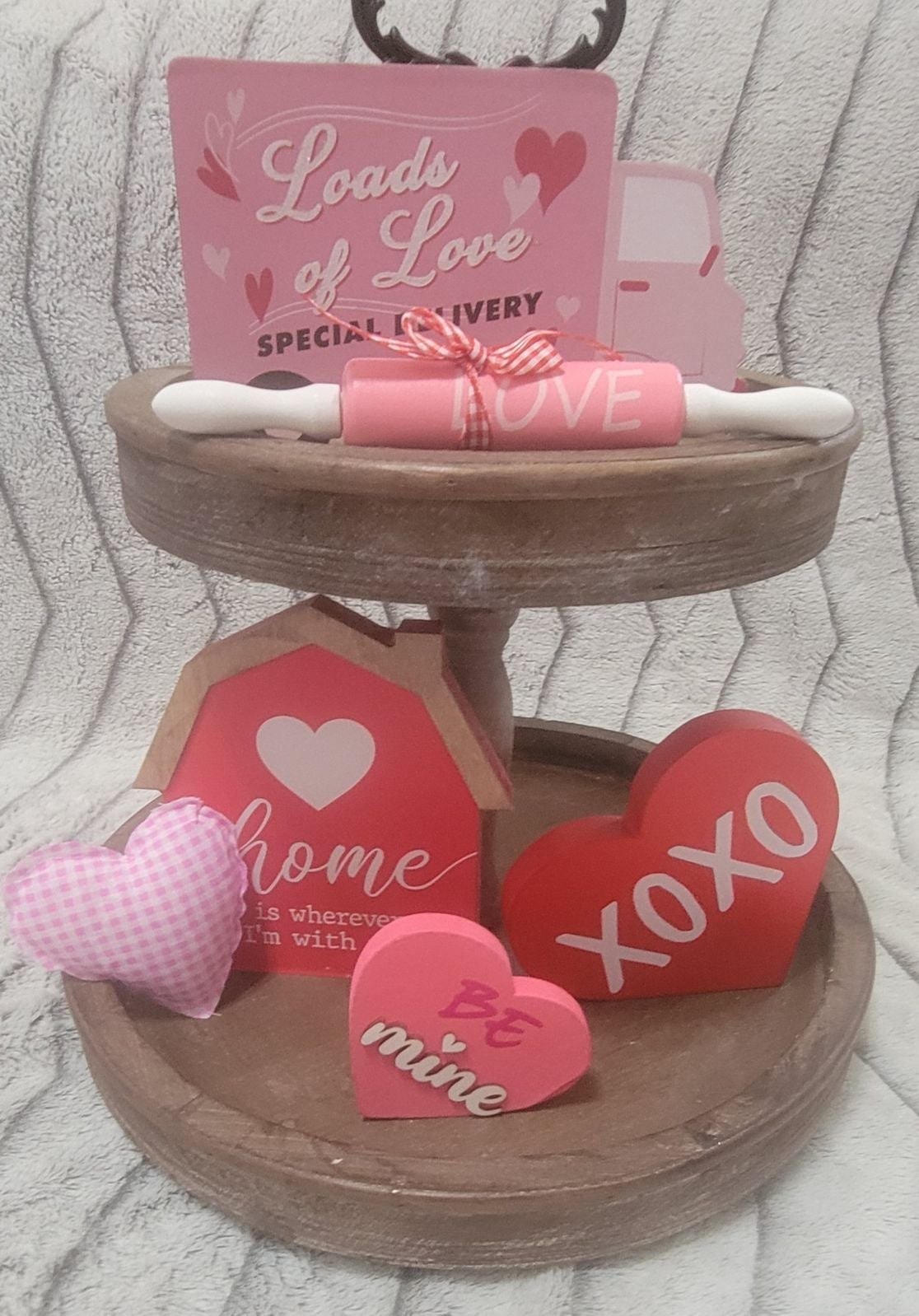 Valentine Tier Tray Decor. O#9