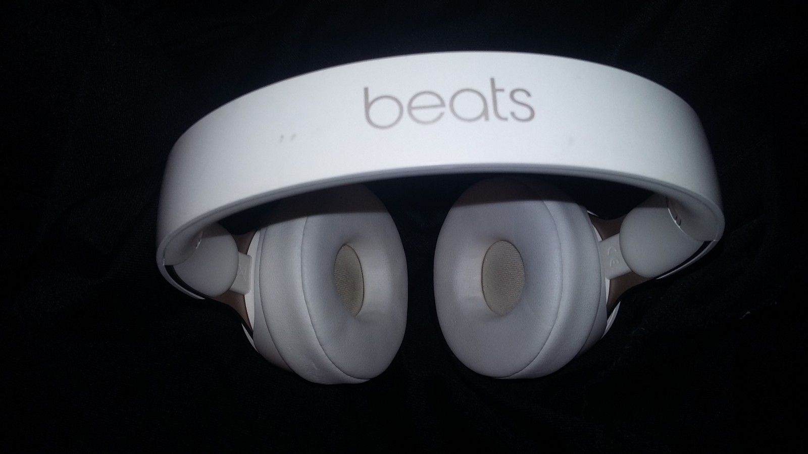 Beats by Dr. Dre Beats Studio³ Wireless in White
