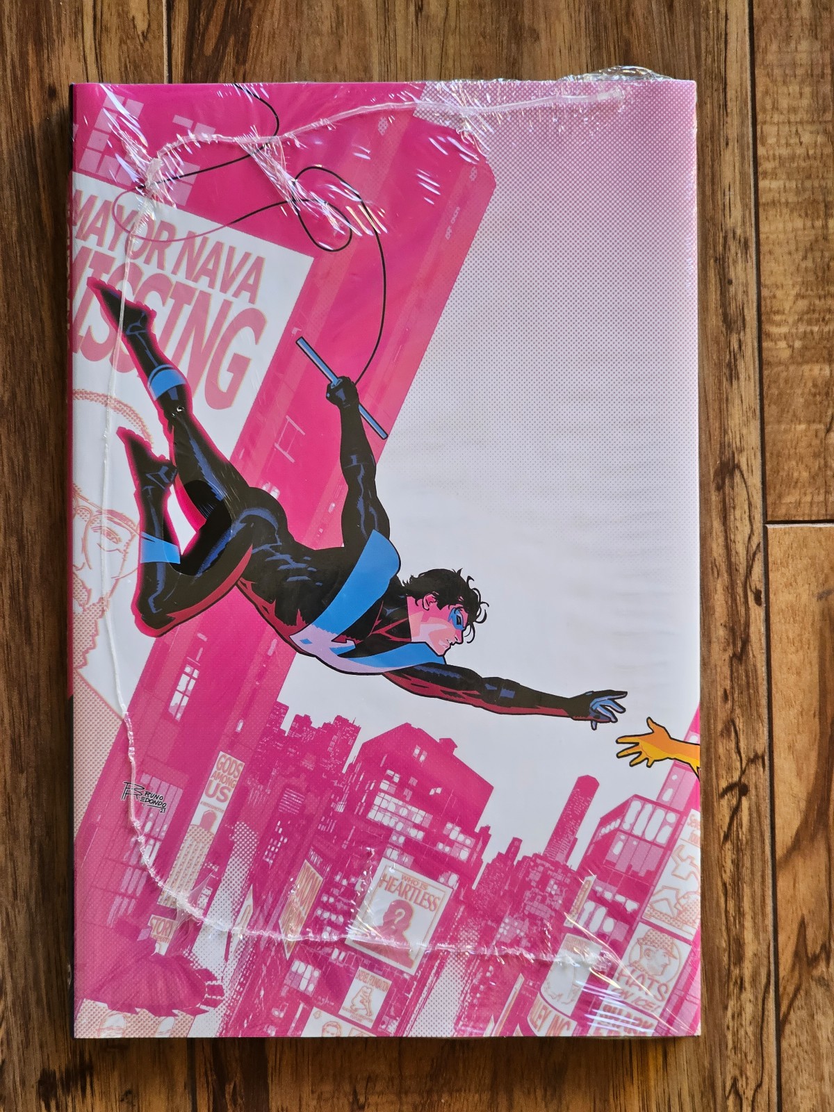 SDCC 2023 Exclusive DC Nightwing Vol. 1: Leaping into the Light Limited 250 PCS
