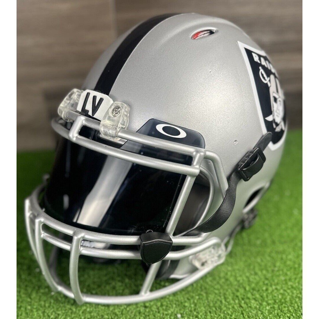 Las Vegas Raiders Custom Full Size Adult Medium Riddell Football Helmet