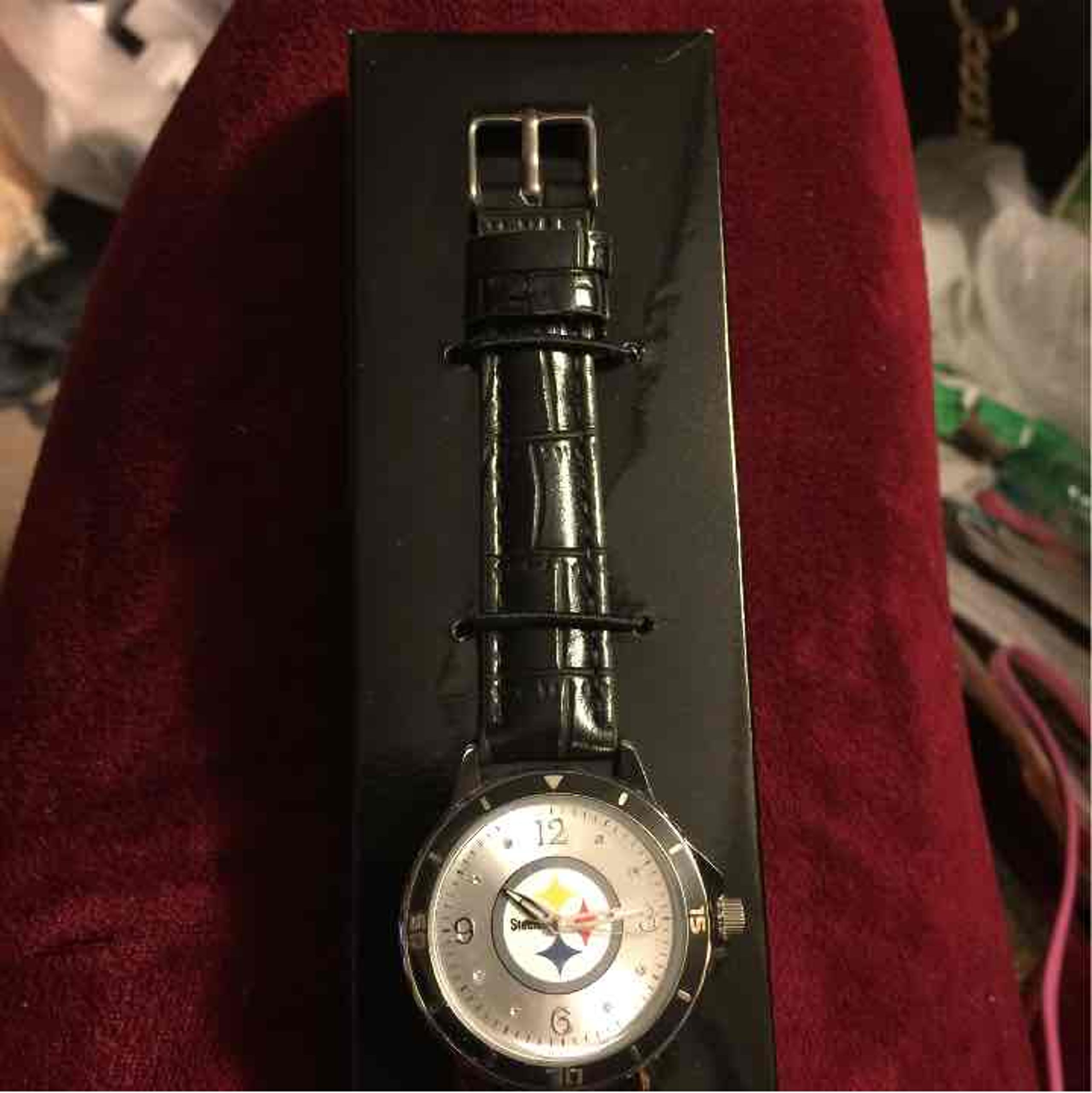 WOMEN'S NFL PITTSBURGH STEELERS WATCH