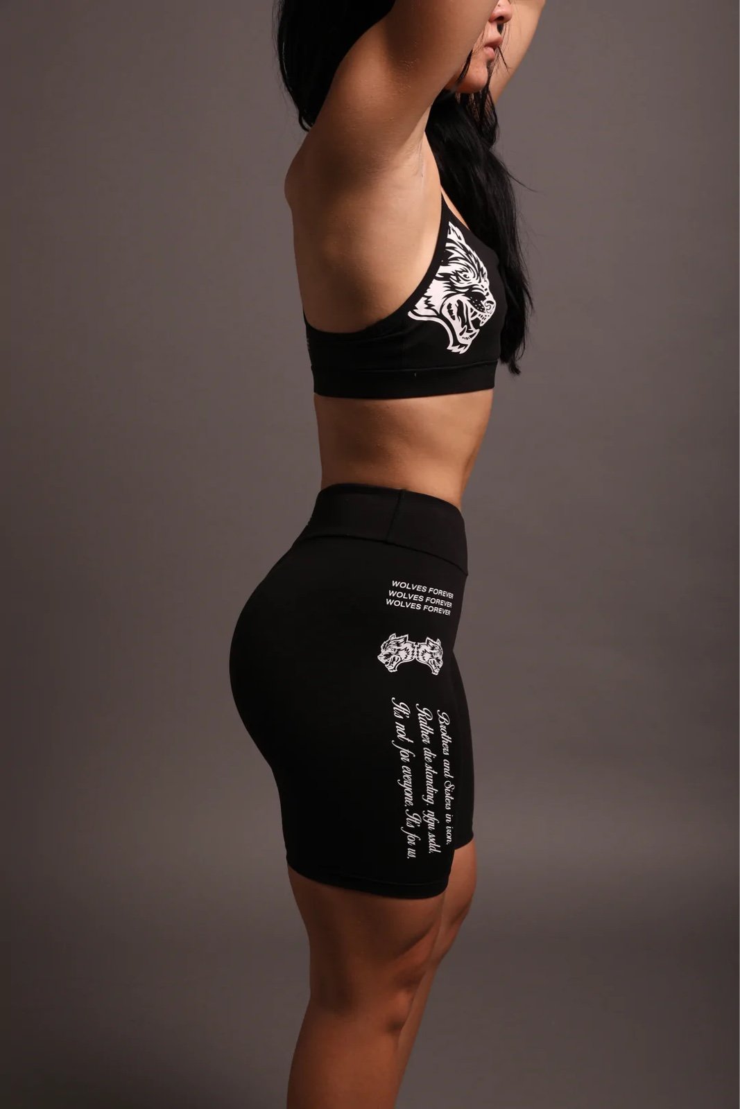 LYRICS ENERGY BIKER SHORTS IN BLACK