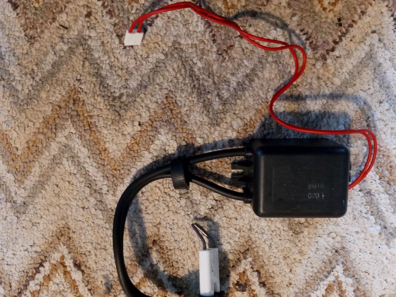 Hf. Ignitor and thermocouple. My unit ha