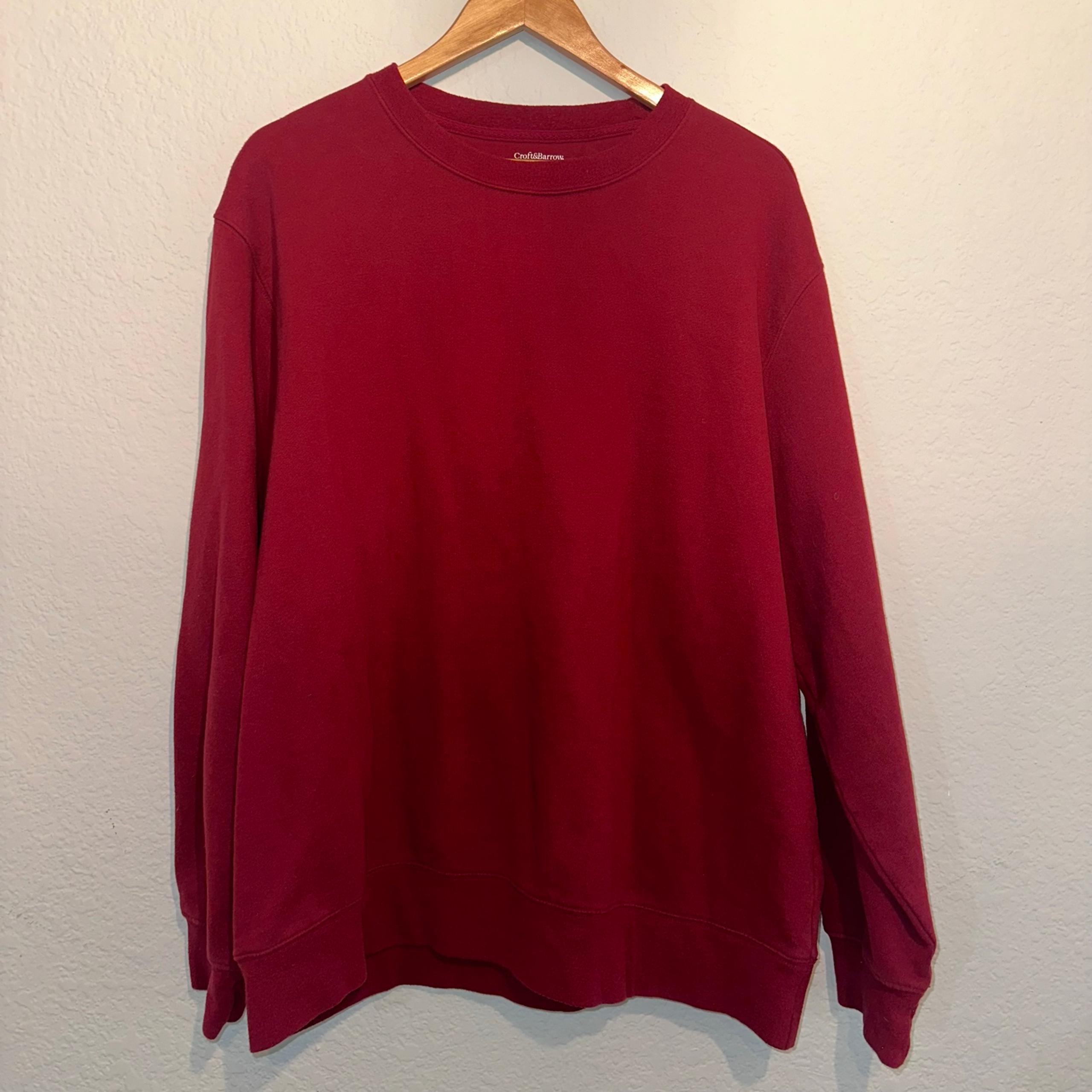 Croft and Barrow crew neck men’s sweatshirt size Se XL in burgundy