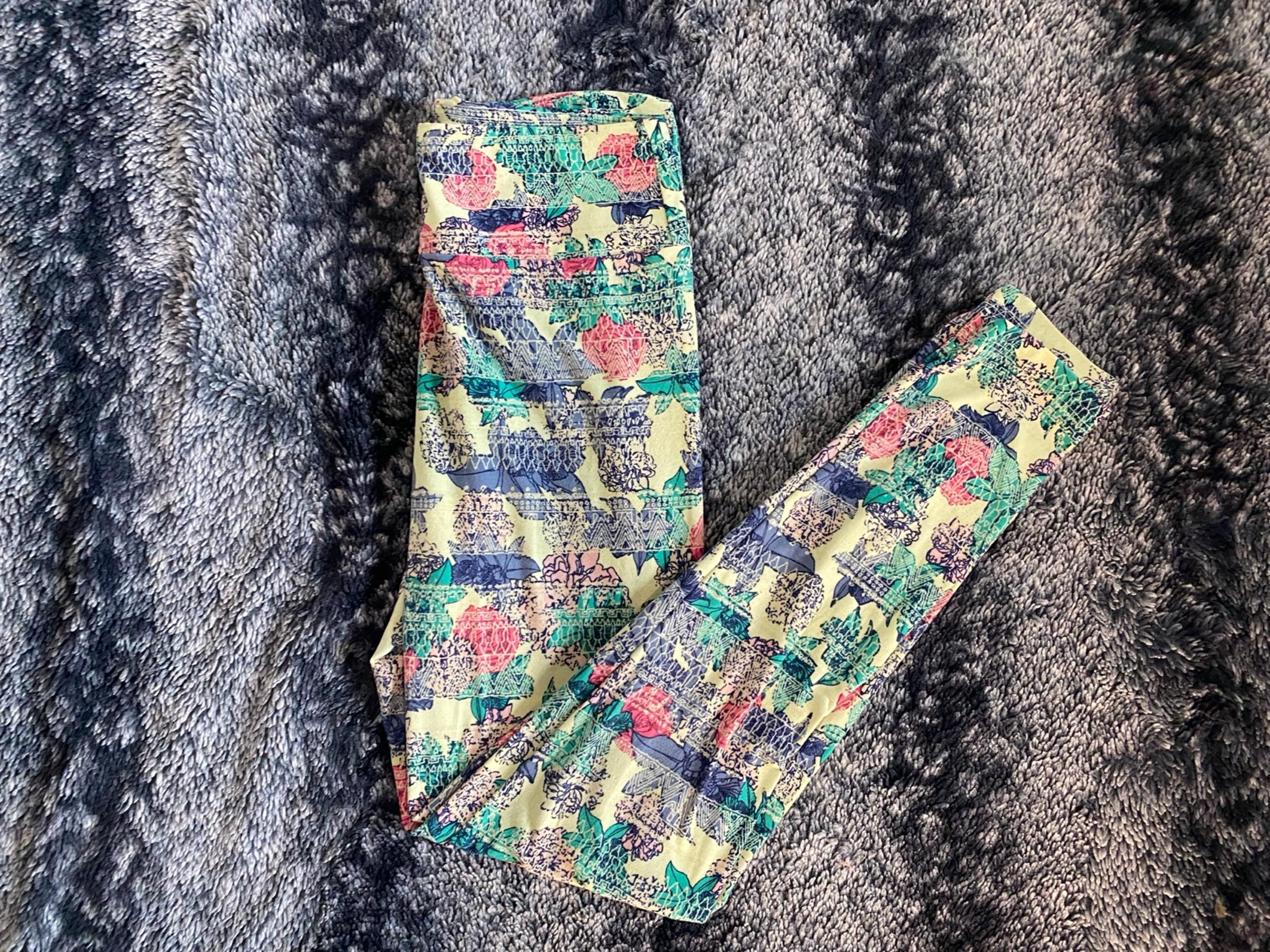 Lularoe Women’s One Size Yellow Multicolored Floral Print Stretch Leggings