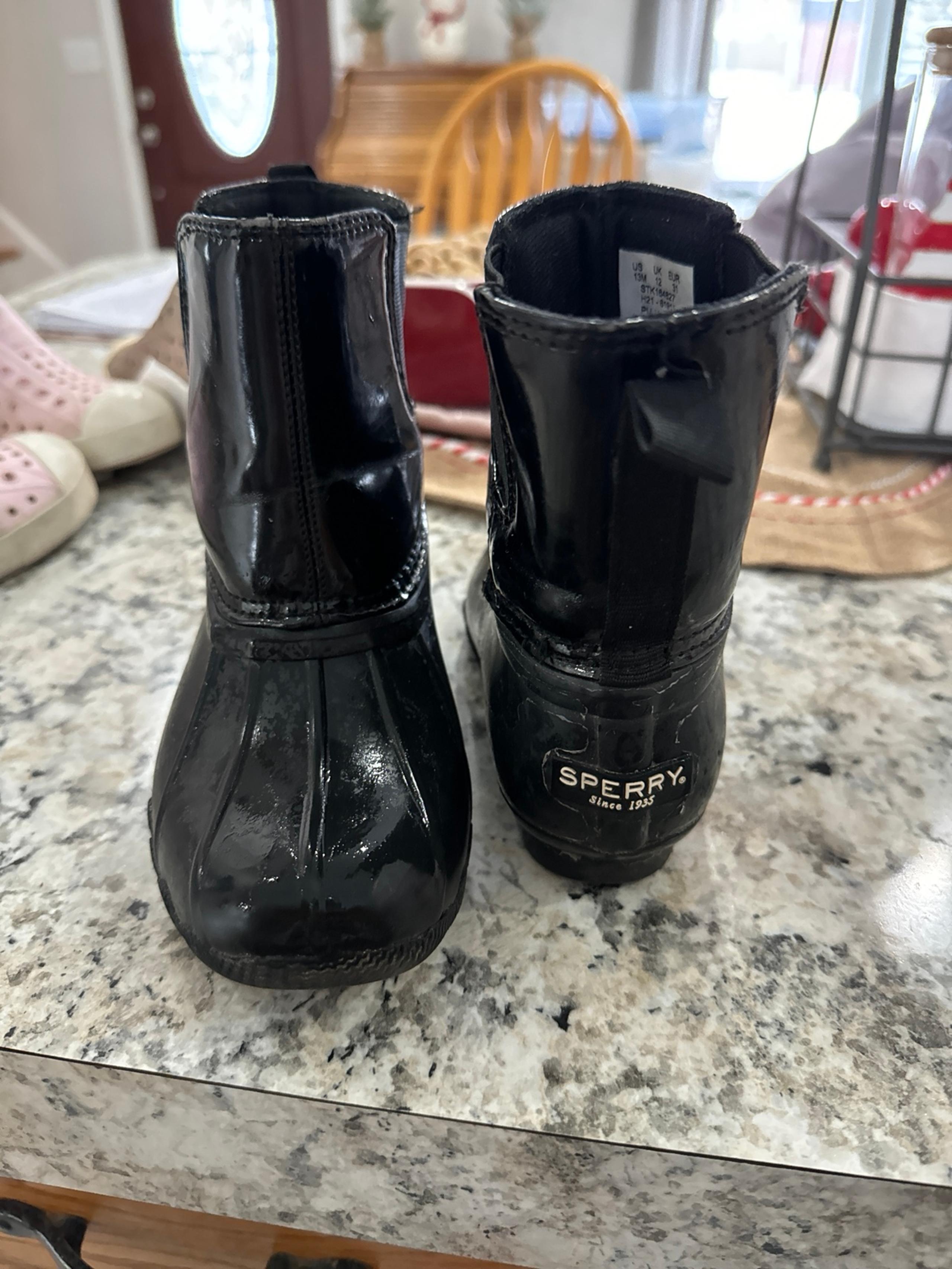 Kids sperry rain boots