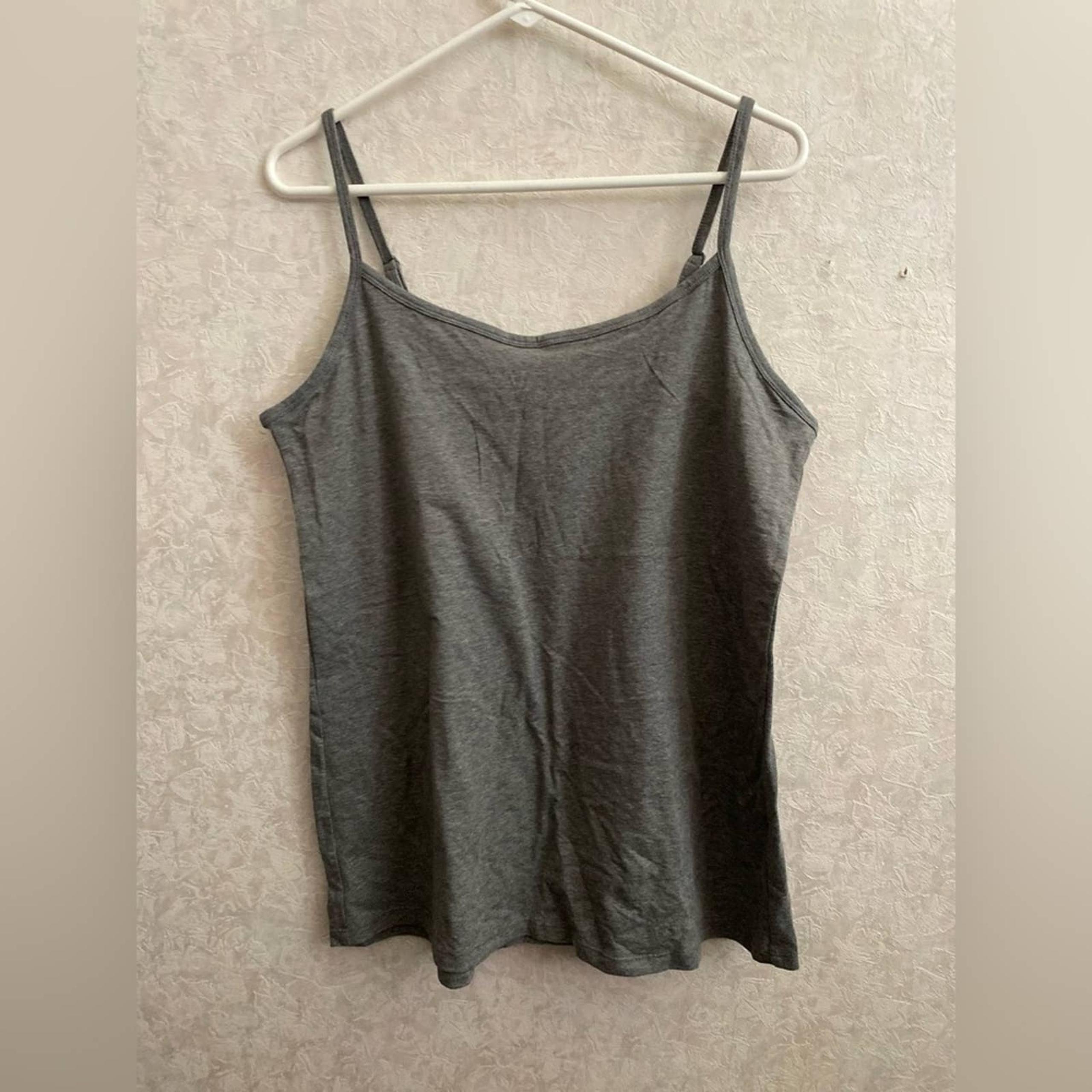Torrid women's 2X gray tank top / camisole