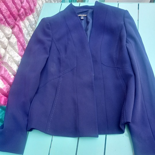 Brooks Brothers Navy Blazer | Women's Size 10 | Hook & Eye Closure