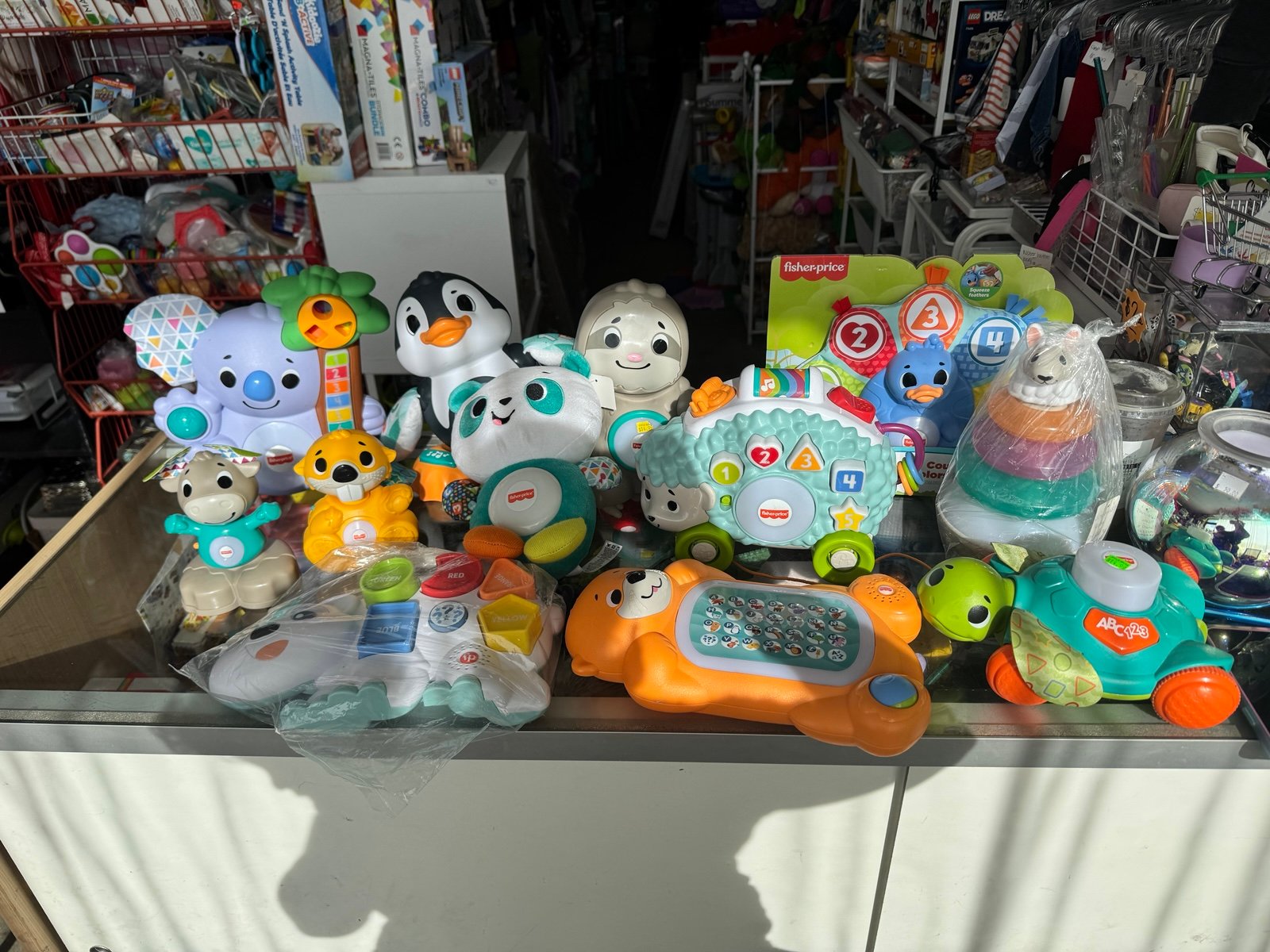 12 PIECE Fisher-Price Linkimals Syncing Animals
