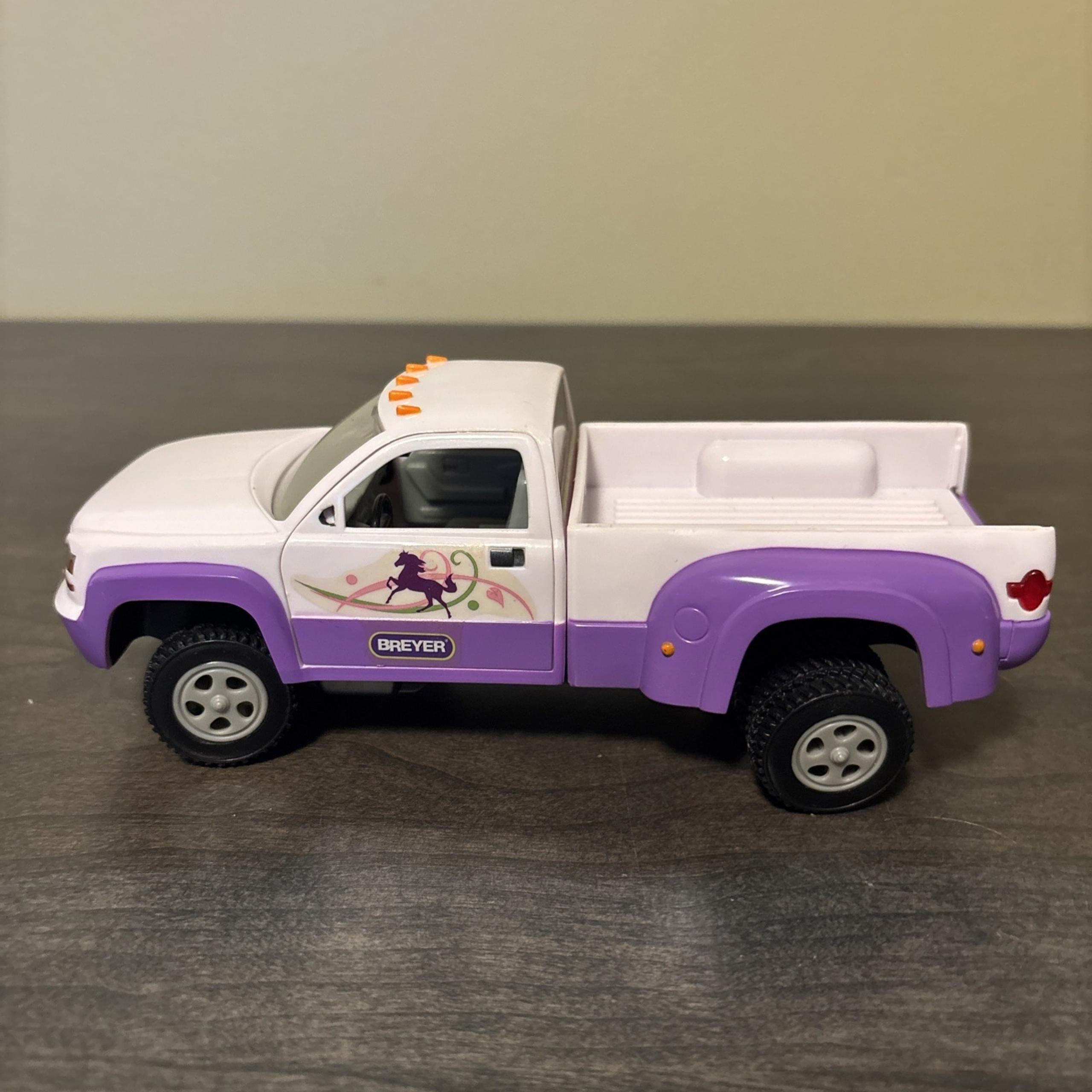 Breyer Horse Dually Pickup Truck Purple & White Opening Doors and Tailgate