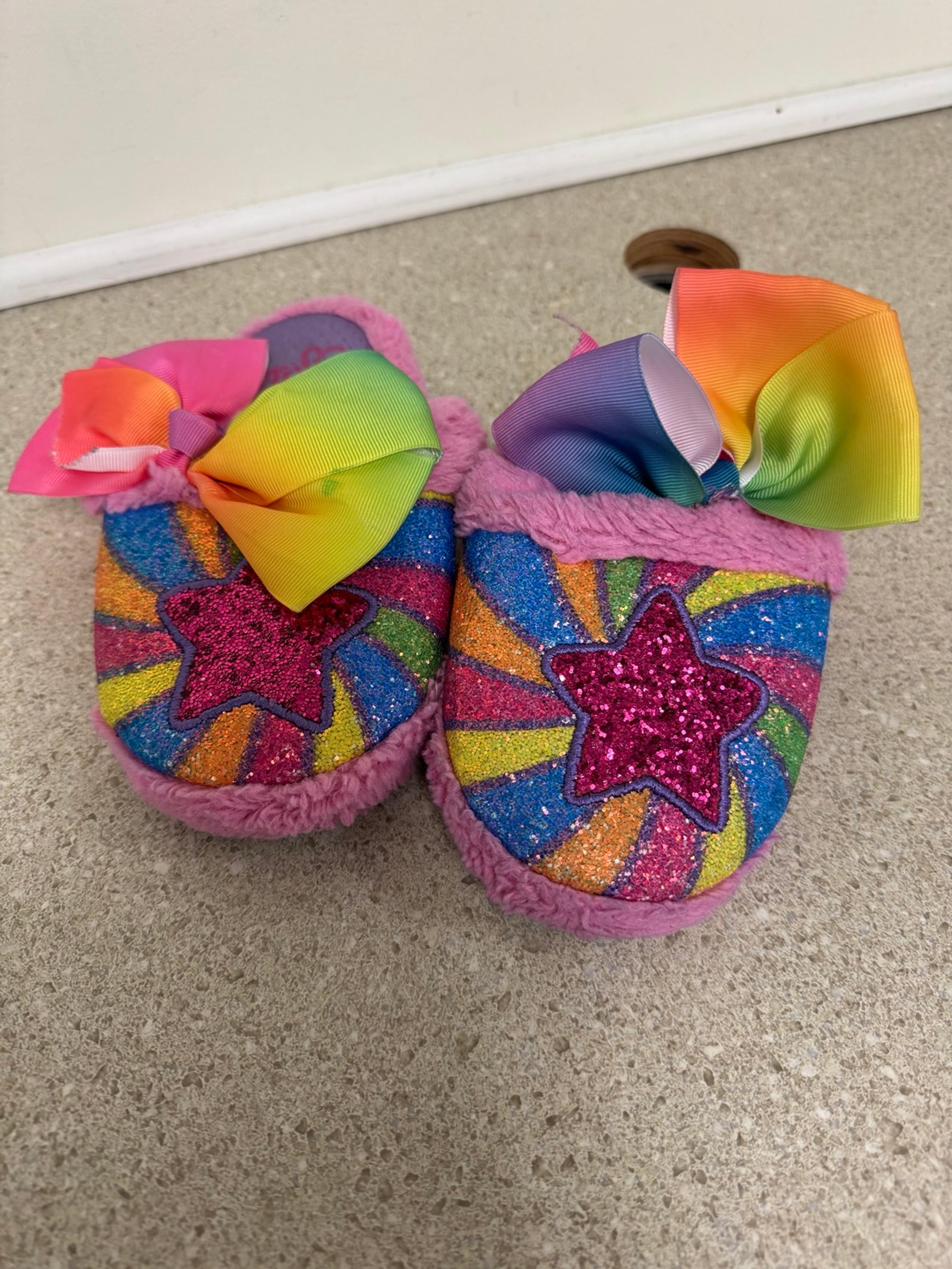 Girls JoJo slippers 11-12