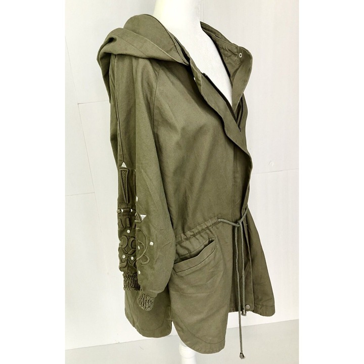 Romeo & Juliet Coulture women's Green Long Light Jacket Size M